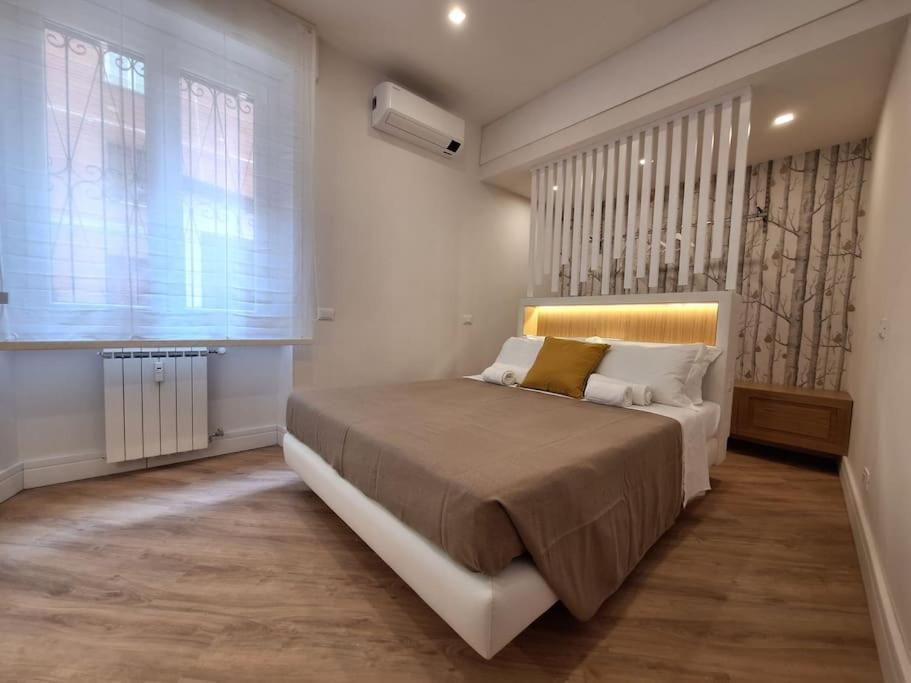 Appartamento Peaceful 2 Bedrooms With Patio, Near Metro A