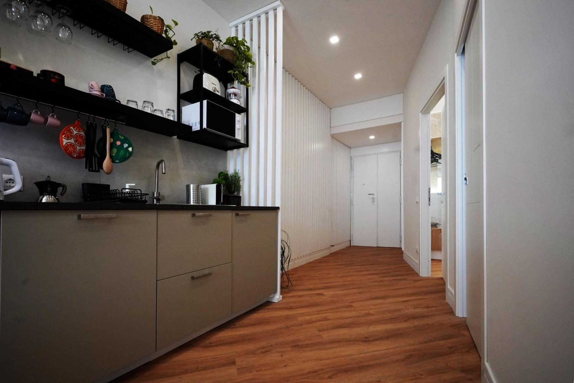 Appartamento Peaceful 2 Bedrooms With Patio, Near Metro A *