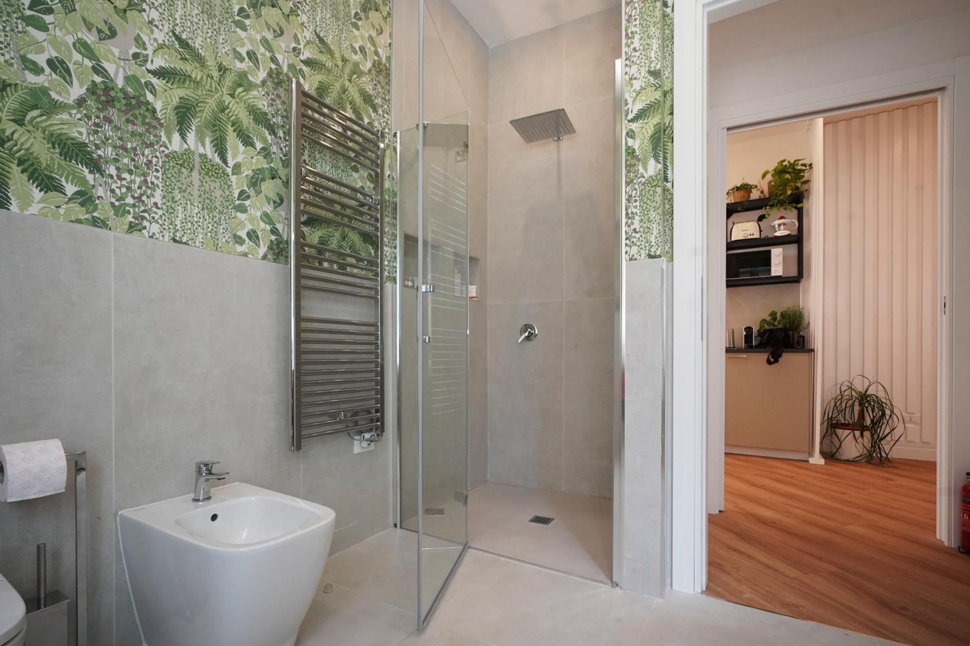 Peaceful 2 Bedrooms With Patio, Near Metro A Appartamento Roma